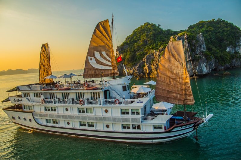 tour from hanoi to halong bay