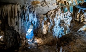 trinh nu cave-cover
