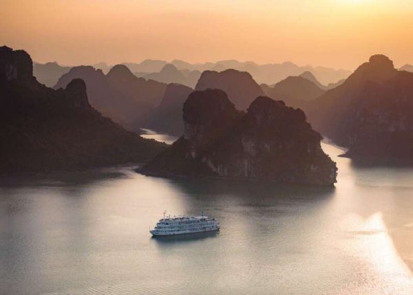 halong bay