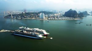 Halong Bay Vietnam Cruise ship schedule