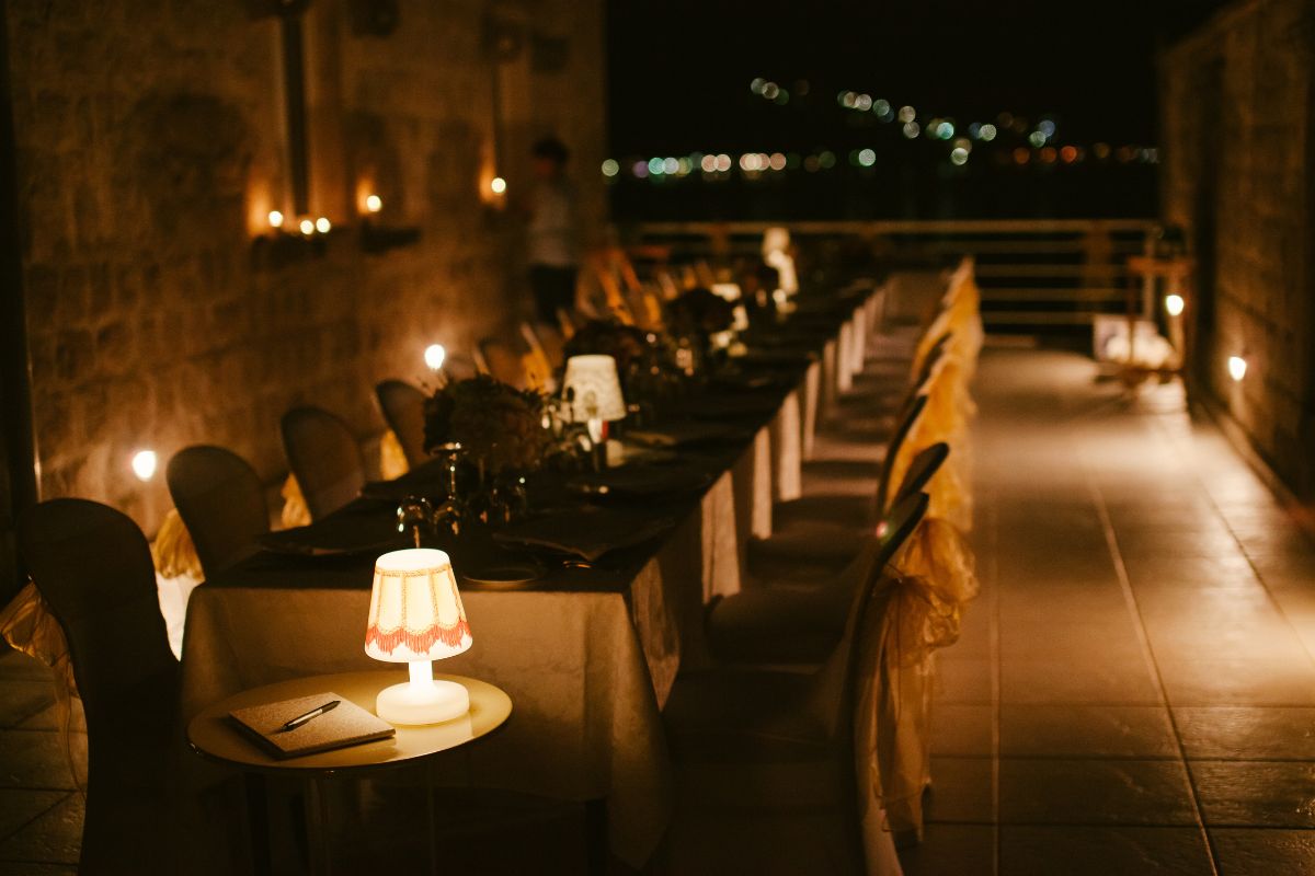 Best Halong Bay Restaurants for All Food Lovers - Bhaya Cruises