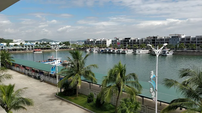 tuan chau island