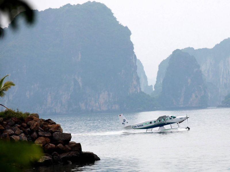 2 Days Premium Cruise with Seaplane from Hanoi