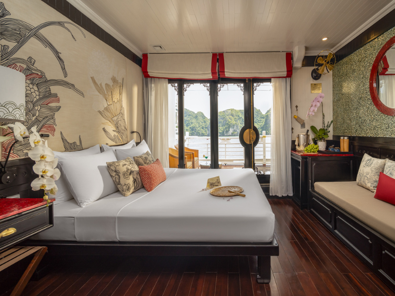 The luxury Au Co Cruise Halong Bay