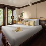 The overnight cruise_Main-Deck