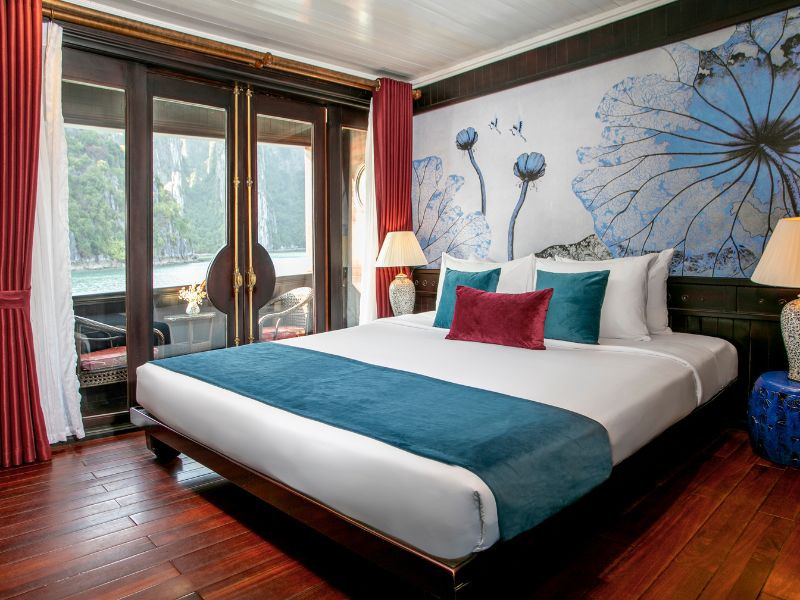 Bhaya Legend Private Charter 2 days Halong Bay