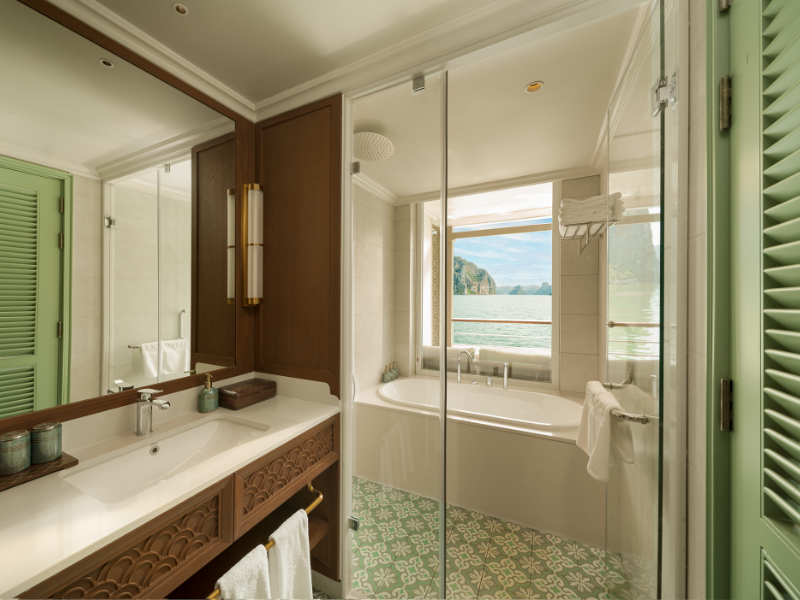 Bhaya Soul Wellness cruise Halong Bay
