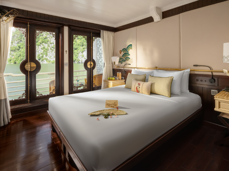 The luxury Au Co cruise 2 days on Halong Bay