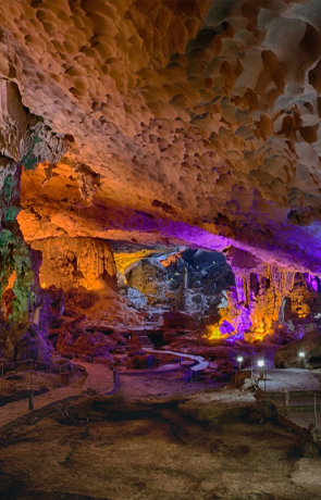 Thien Cung Cave Halong Bay