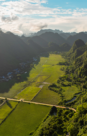 Destination image Viet Hai Village