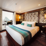 3 days explore Halong Bay on wooden boat