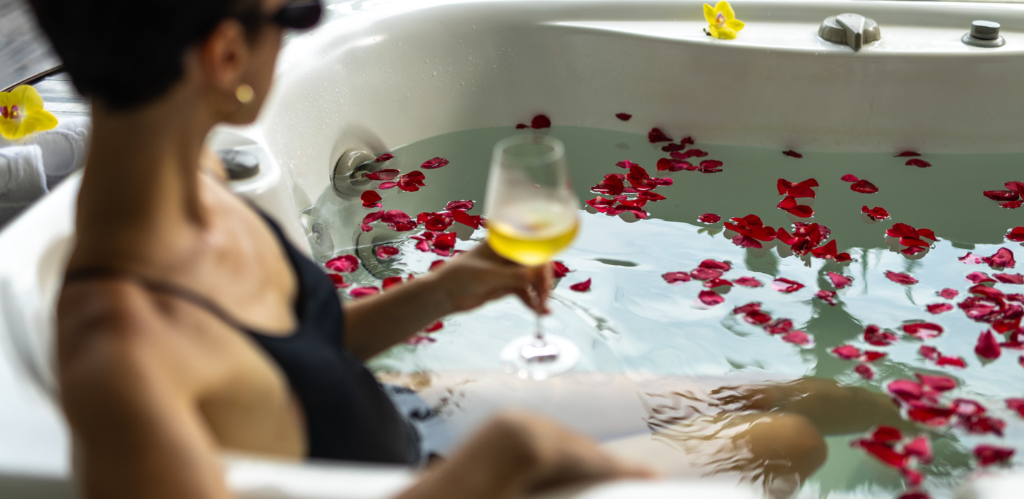 Wellness experience on Halong cruise