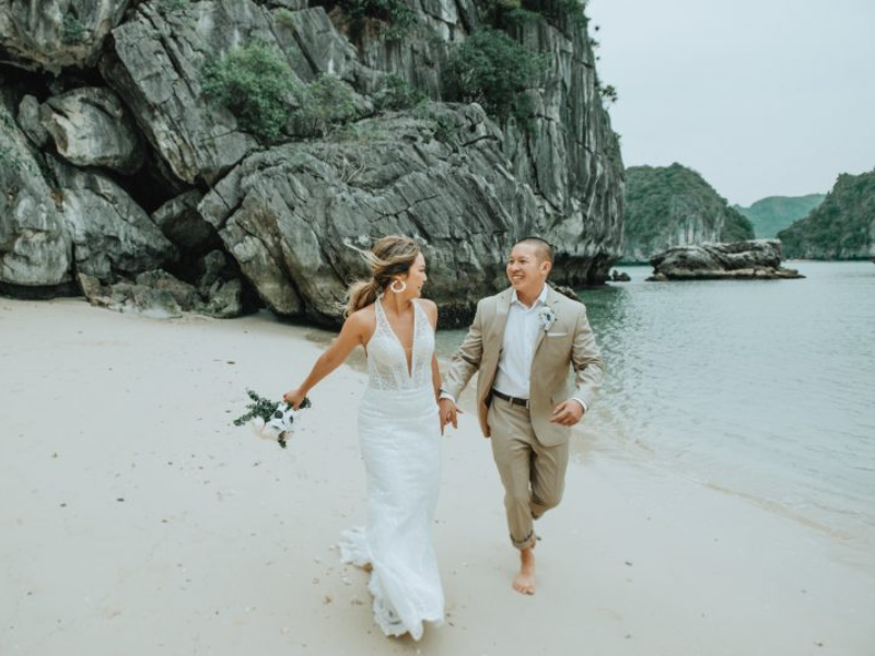 Halong bay wedding