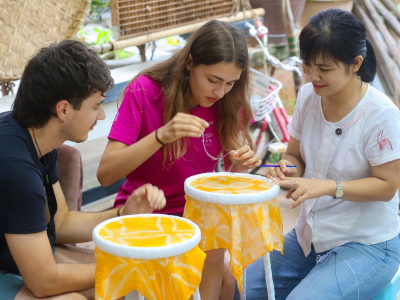 Silk Hoa Lu Loom Ninh Binh workshop