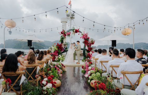 Halong Bay Wedding theme