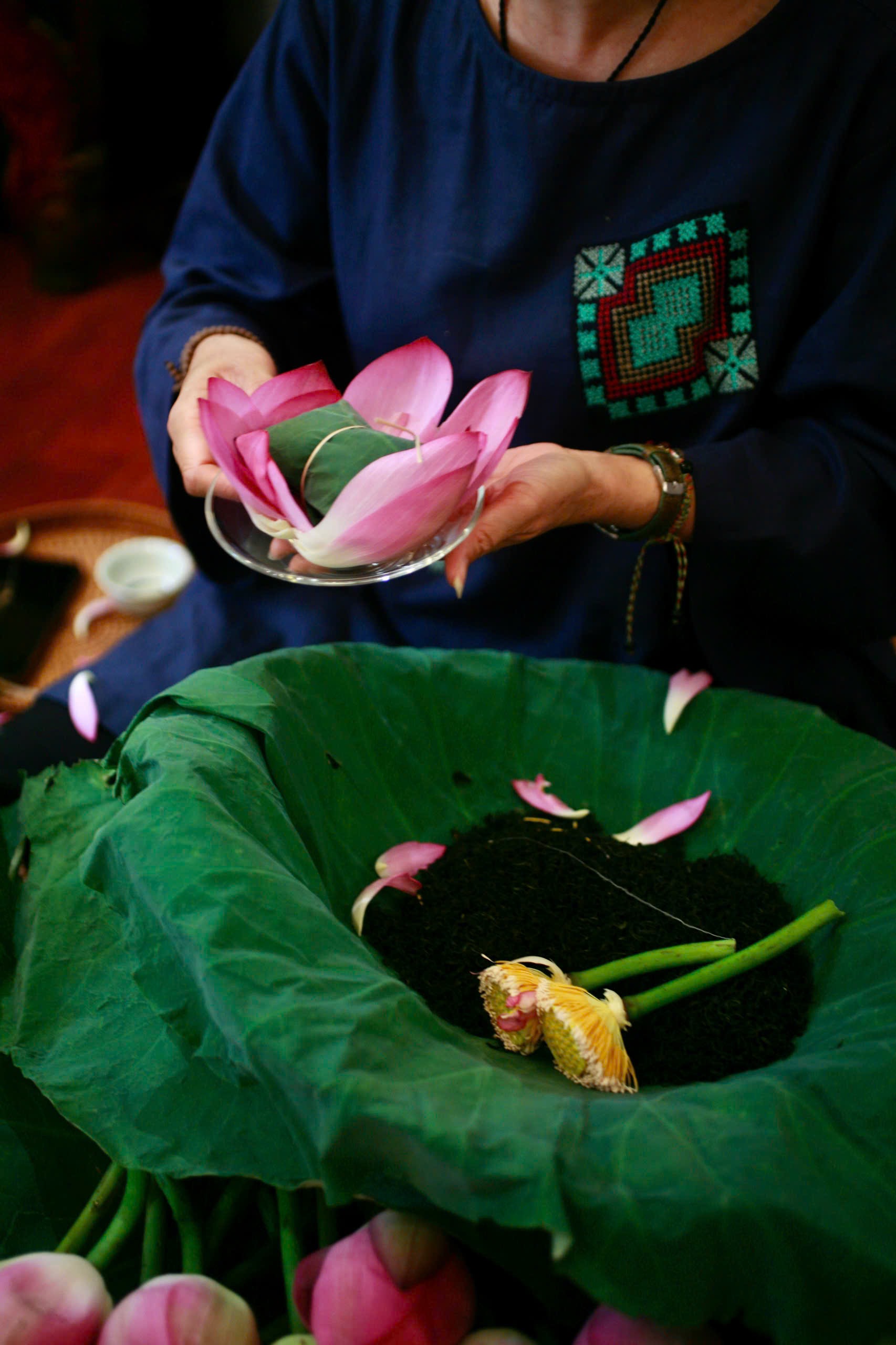Lotus Tea Ceremony