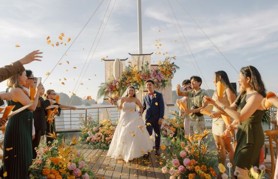 Halong Bay wedding