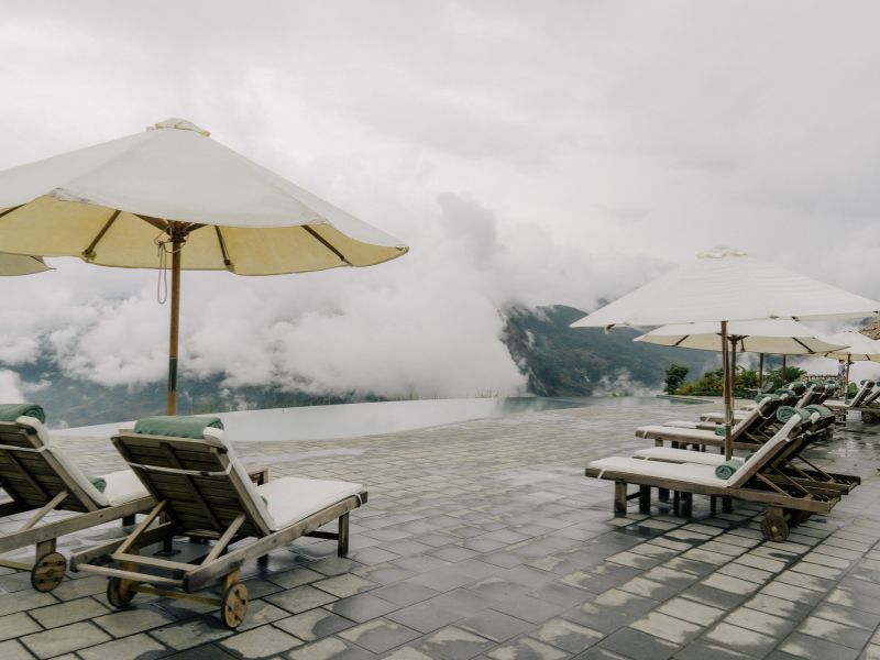 Halong Sapa Tour - Topas Ecolodge